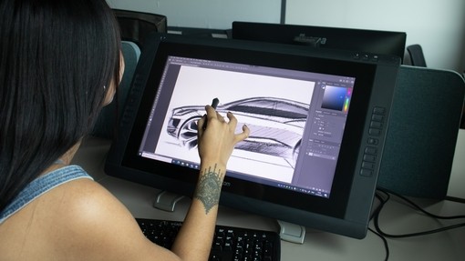 Automotive student sketching using touchscreen technology 